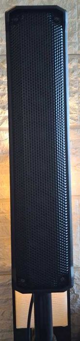 Som Array RCF J8