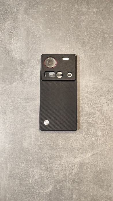 Смартфон Nubia z70 ultra