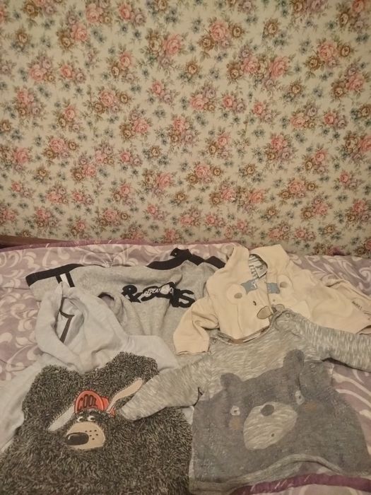 Детские вещи отдаю безкоштовно