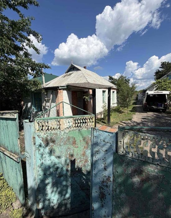 Продаж будинку с.Острів( поряд з Рокитне)