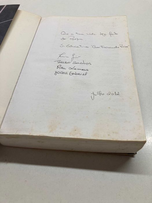 Livro - Poesia Reunida 1956 a 2011 (ctt editorial grátis)