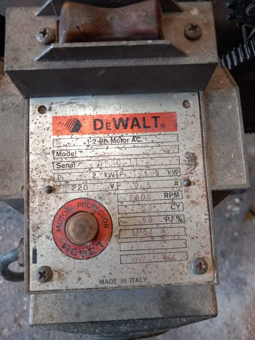 Máquina plaina desengrossadeira - DeWalt