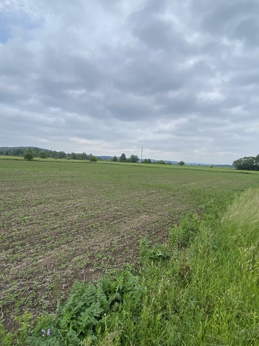 Продаж земельної ділянки під будівництво