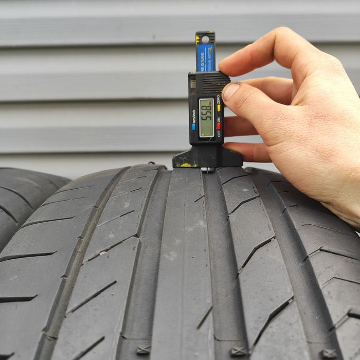 Пара літніх шин Continental 235/60 R18 235*60 18 ContiSportContact 5 001852