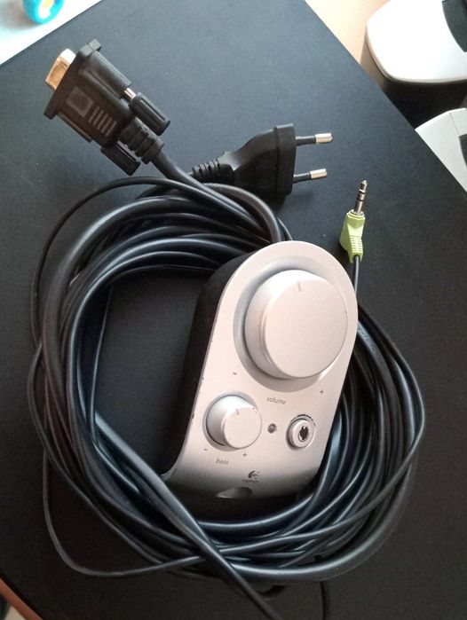 Акустична система Logitech Z-2300 (2.1)
​Опис товару:
​Продається леге