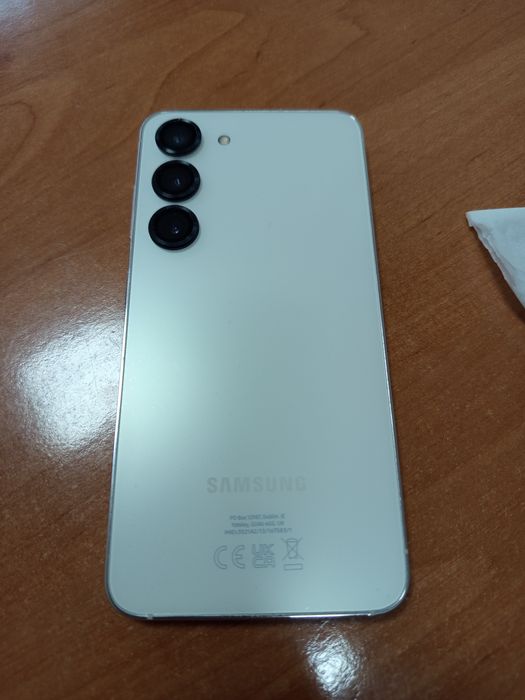 Samsung Galaxy S23 5G 256 GB – kolor kremowy | Idealny