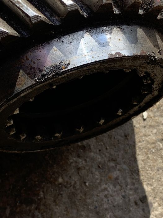 Первічний вал маз