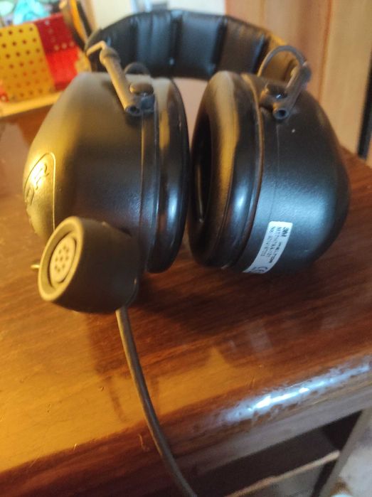 Наушники для стрима с микрофоном 3M PELTOR.   MT7H79A- 101