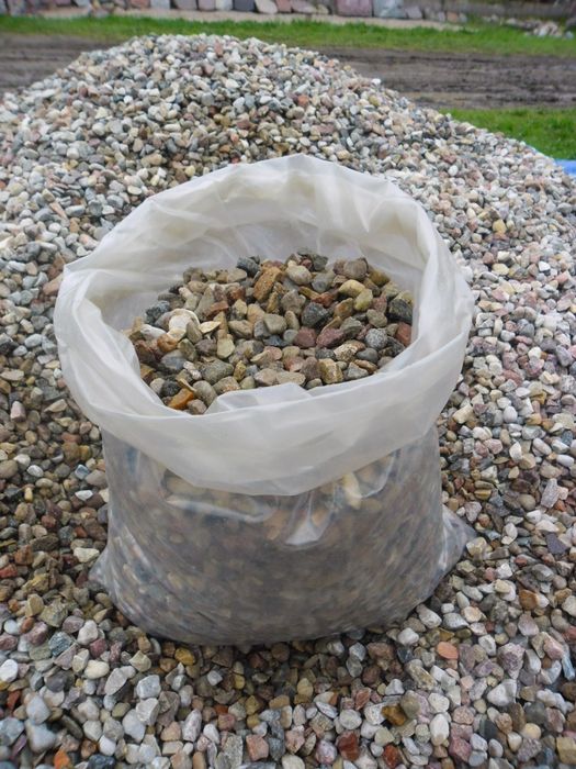 Kamień otoczak płukany żwir, pulpa ,materiały sypkie