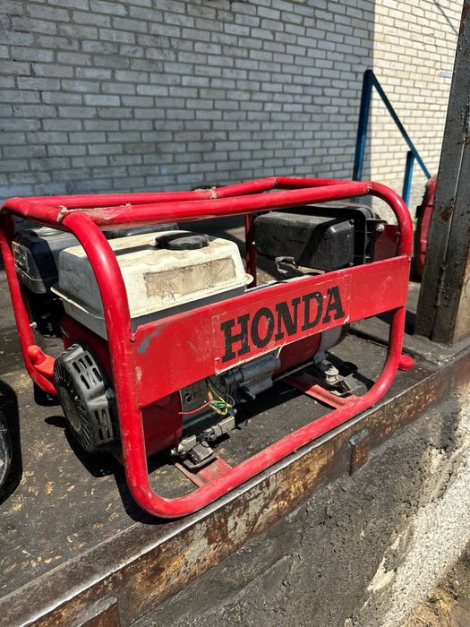 Ремонт бензо / дизельних генераторів, мотоблоків, бензотехніки — швидк