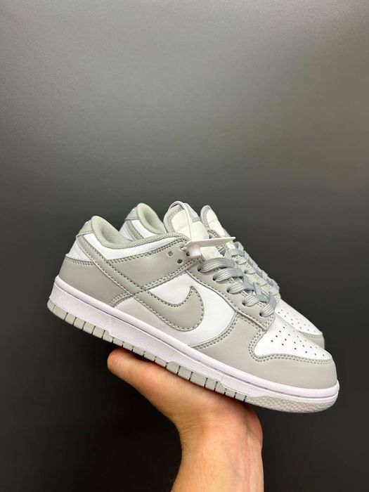Nike Dunk Low Grey White жіночі кросівки найк данк лоу сірі шкіряні