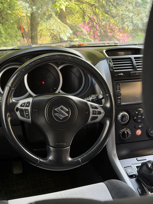 SUZUKI Grand Vitara