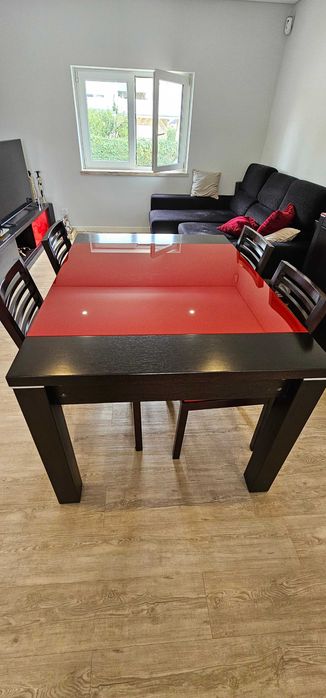 Móveis de Sala Nogueira Preta c/ Vidro Vermelho – Venda Separada