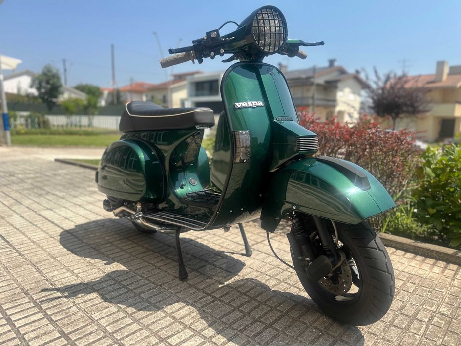 Vespa PX125E Restaurada e preparada