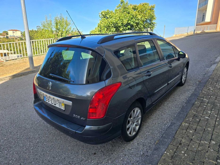Peugeot 308 Sw 1.6 hdi Navtec foto 3