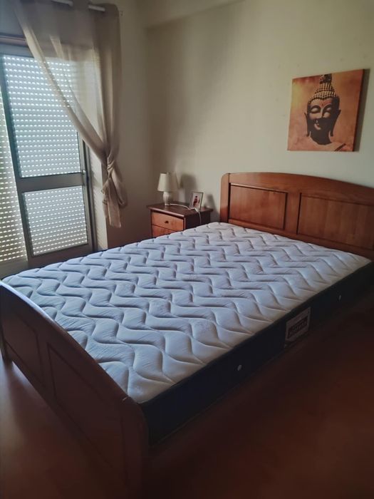 Colchão Semi-novo de Casal