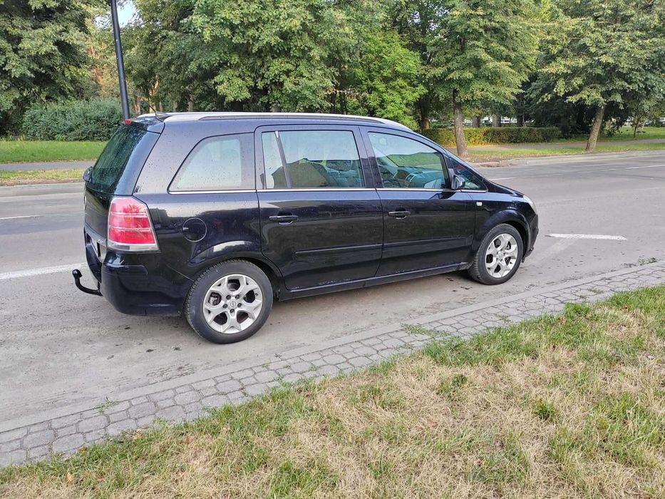 Opel zafira wersja elegance