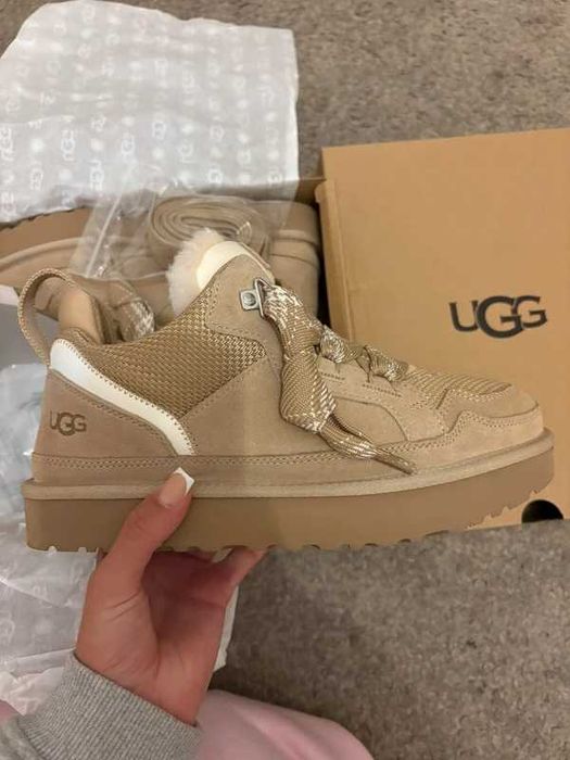 UGG Lowmel Sand r.38