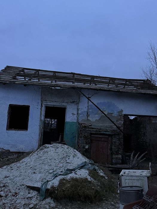 Демонтаж старих будинків, гаражів, вивіз будівельного сміття