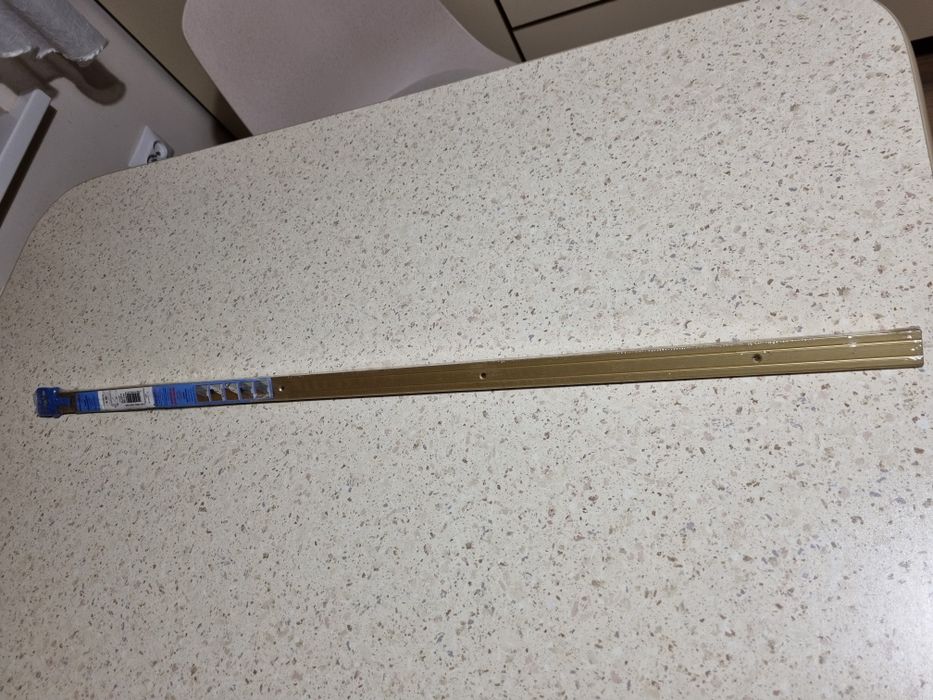 Listwa wykończeniowa kątownik A 36 Kolor złoty 90 cm