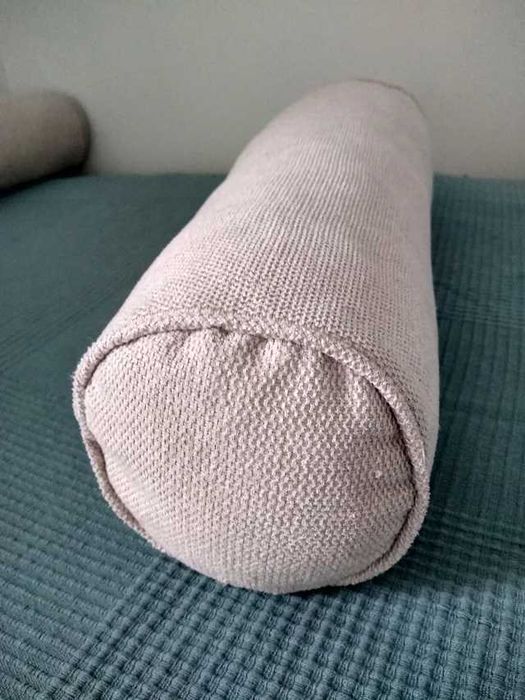 Almofada cilíndrica