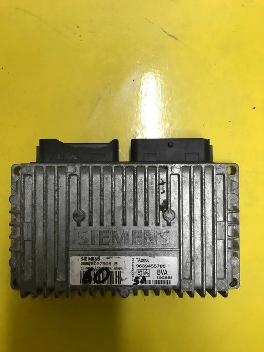 Блок управління двигуном Peugeot 206 9639455780