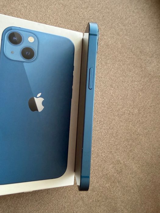Iphone 13 niebieski 128gb