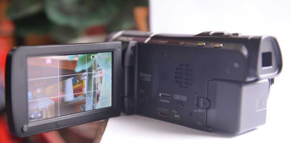 Kamera Panasonic HC-X900 3MOS FULL HD Czarna