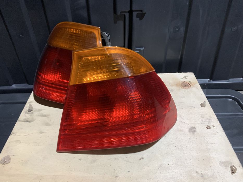 Farolim tras direito BMW E46