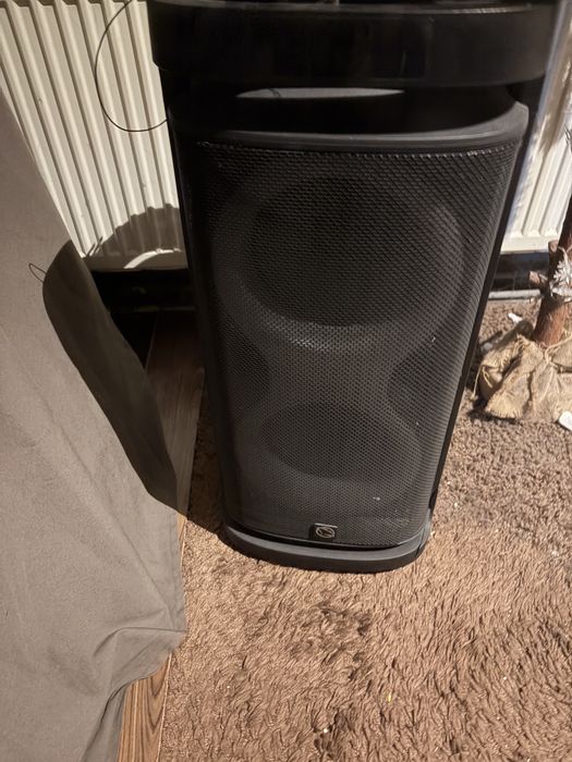 Glosnik manta bluetooth.