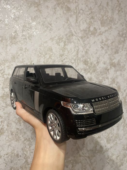 Машинка іграшкова Range Rover