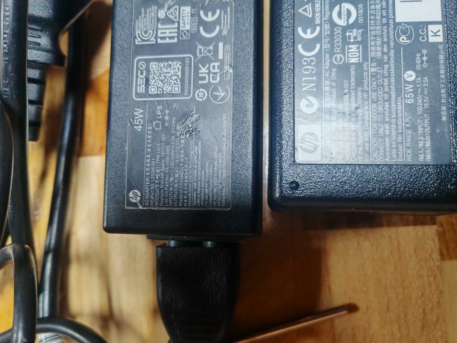 блоки живлення до ноутбуків Hp, acer та інші