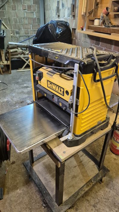 Grubościówka DeWalt Dw733