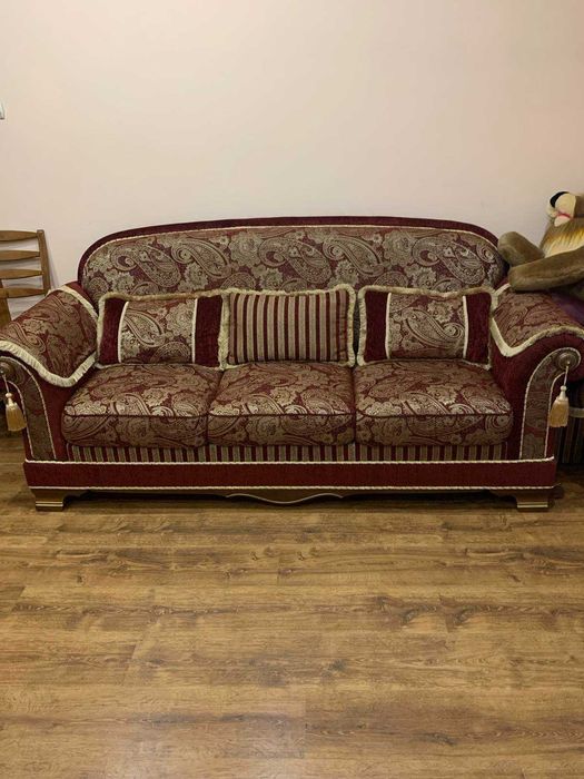 Продам диван майже не був у використанні