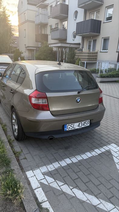 BMW  116i  продам