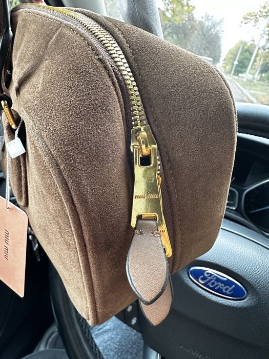 Сумочка коричнева замш міу міу