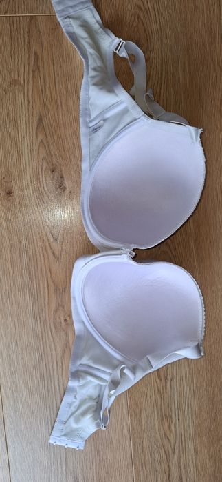 Biustonosz biały rozmiar 85F