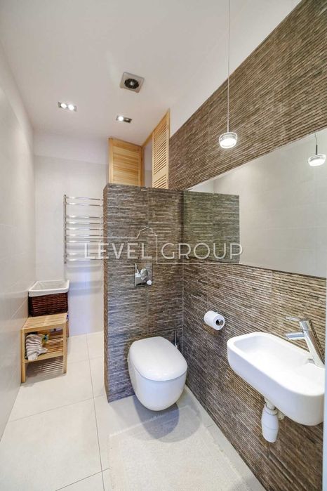 ЖК Пори року (Времена года) 3-к з якісним ремонтом