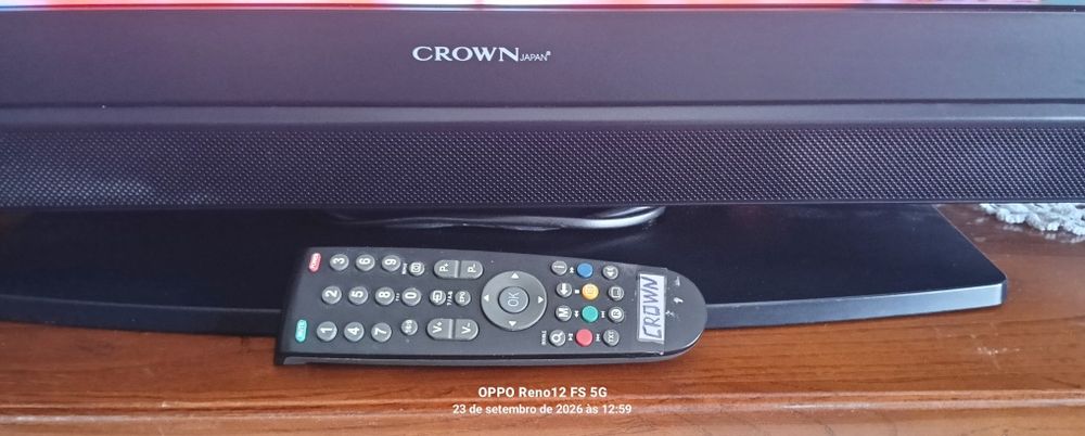 TV / MONITOR CROWN_26"_HD READY_ 2 HDMI_Modelo: ALCD 2608 HD_Écran diagonal: 66,04 cm (26")_Écran Plano_Altifalantes Frontais
Ecrãn Plano