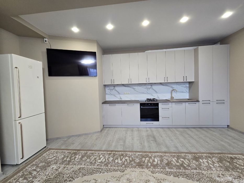 Ексклюзивна Новобудова з Євроремонтом - Проспект Незалежності  - 125 м