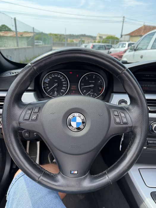 BMW 330d 230CV Pack M