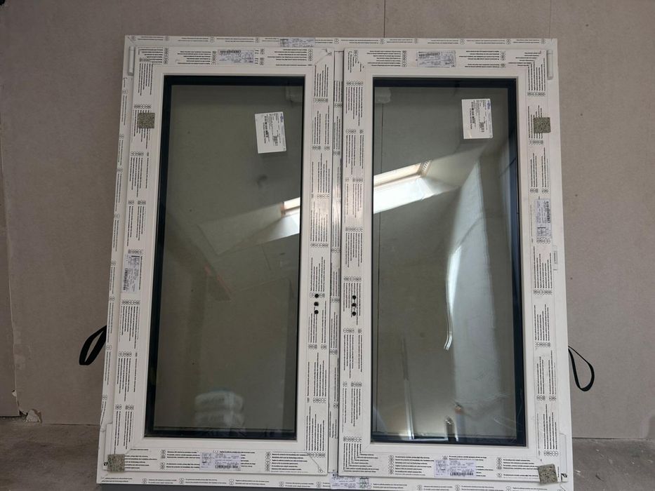 Okno PERFECTHERM 120x120