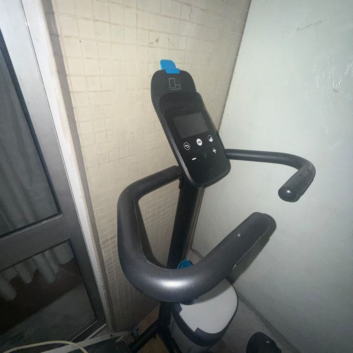 Bicicleta estática tipo ginásio