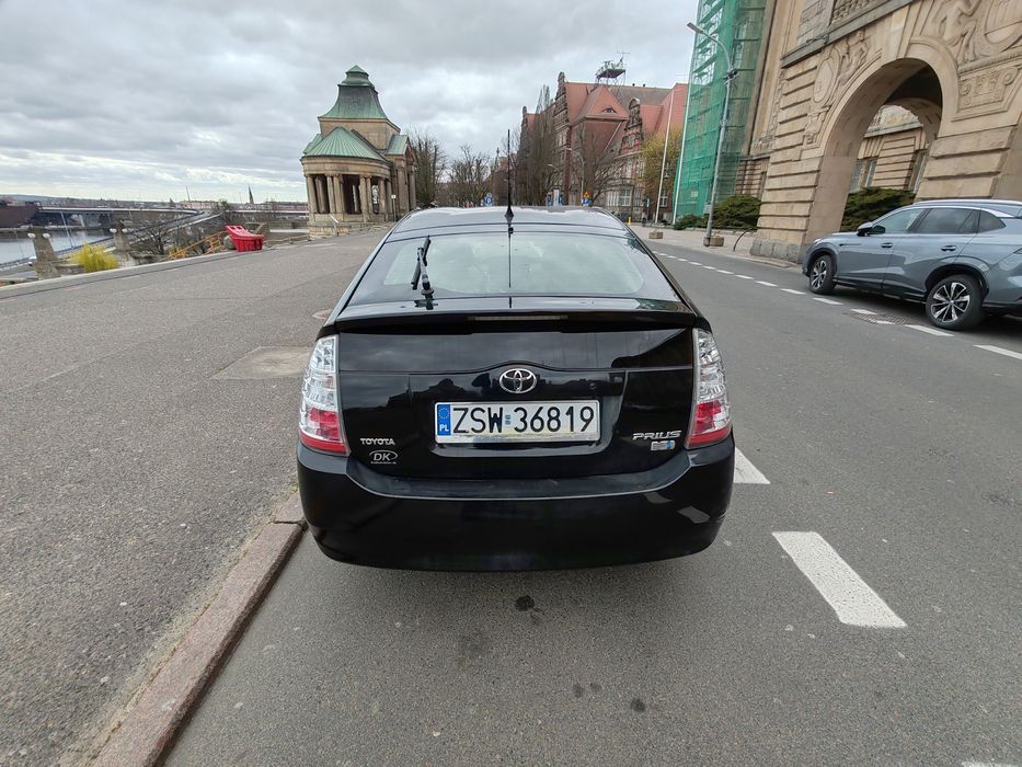 Toyota prius hybryda