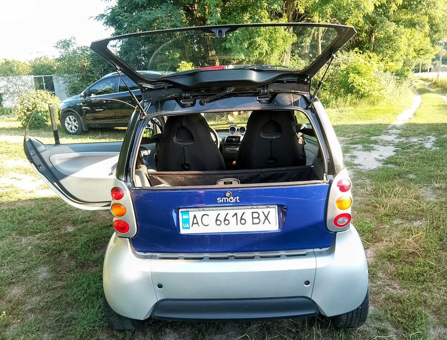 Продам Smart 2001