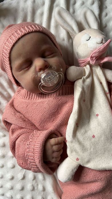 Bebe reborn de silicone (ler descrição)