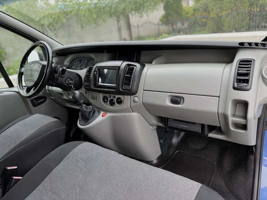 Renault Trafic 1.9 Turbo Dizel 9 Місць Пасажир Оригінал! ДОВГА База Extra Long