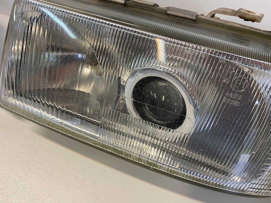 Audi 80 B4 Lampy przód Soczewka! Oryginał! Bardzo Ładne!