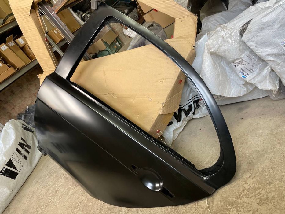 Дверь Lancer X 10 двері ланцер 10 Х запчастини