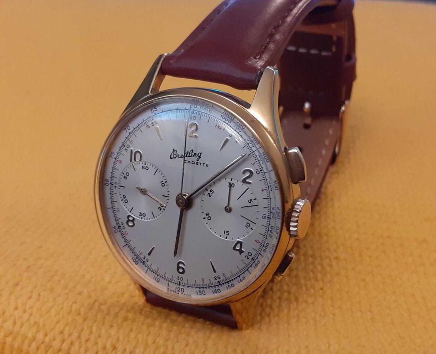 Breitling Cadette Chronograph de  1945, original, em excelente estado.